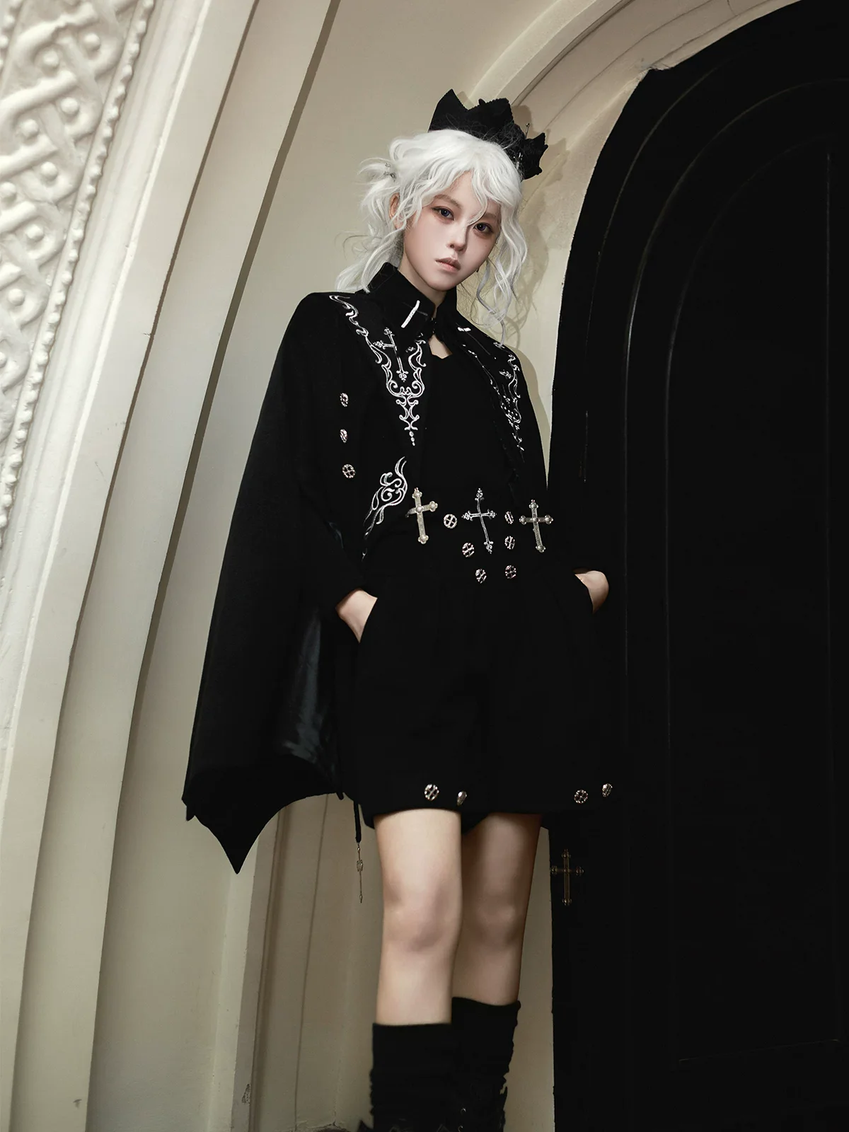 Nightfall - Ouji Lolita Outfit, Bat Wing Shaped Cape - Image 16