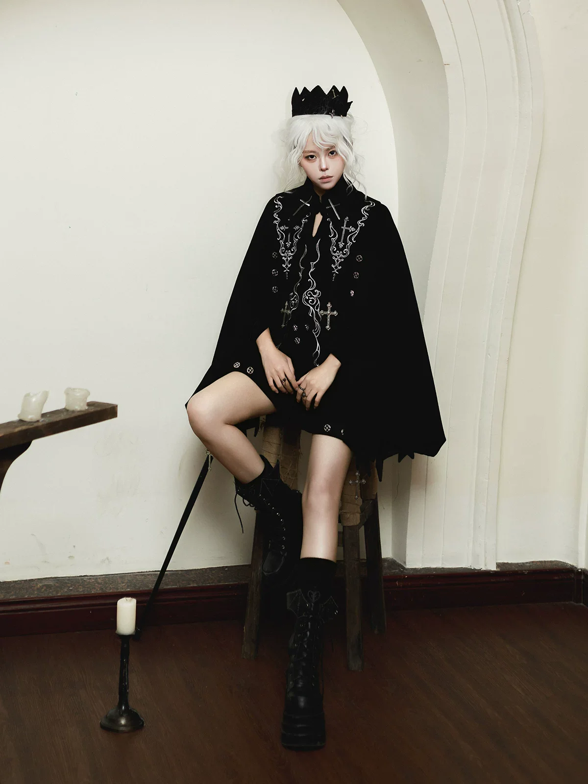 Nightfall - Ouji Lolita Outfit, Bat Wing Shaped Cape - Image 3