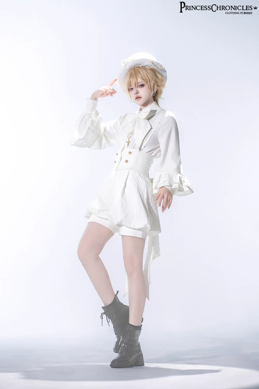 Doll - Ouji Lolita Pink Blouse & White Shorts - Image 3