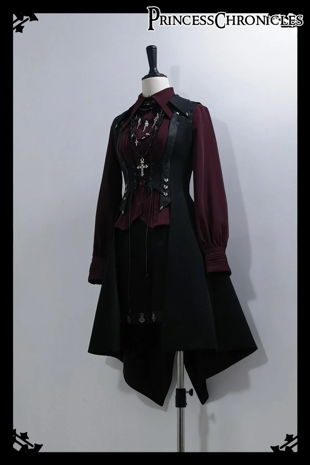 Red and Black 4.0 - Ouji Lolita Long Vest & Red Blouse - Image 13