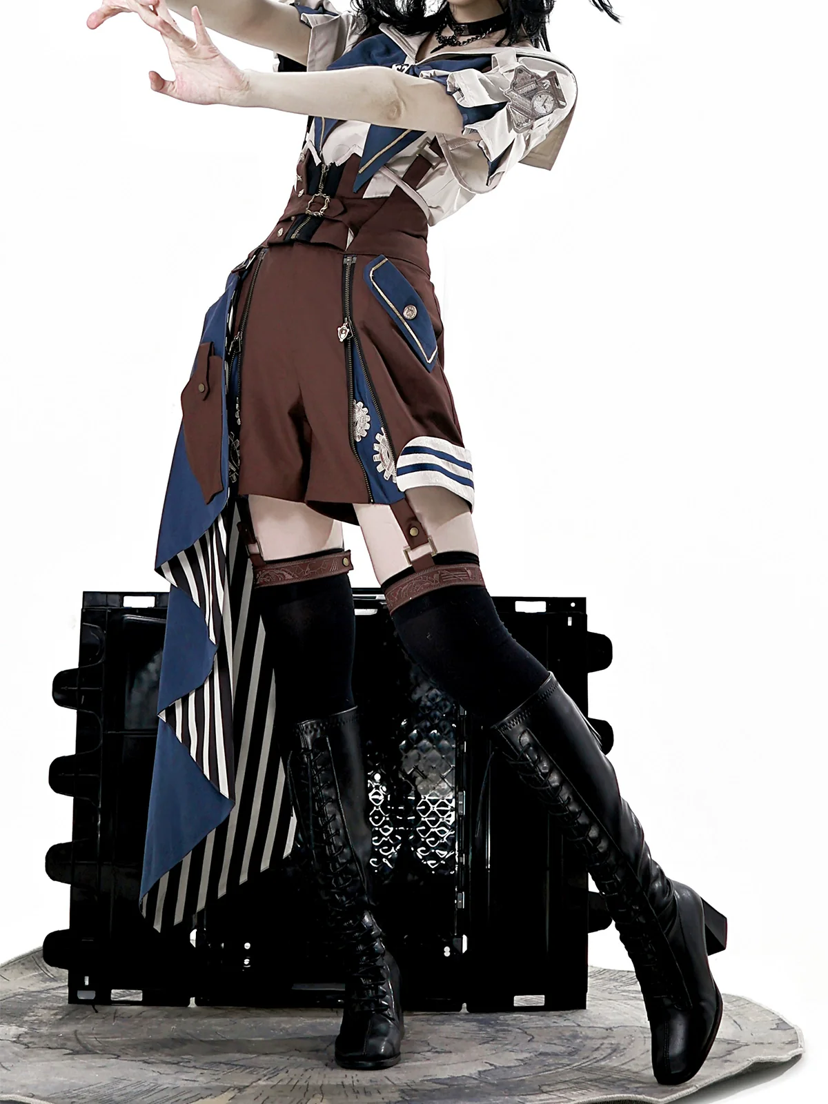 Voyager's Daily - Ouji Lolita Suspender Shorts Set with Shirt & Trailing - Image 16