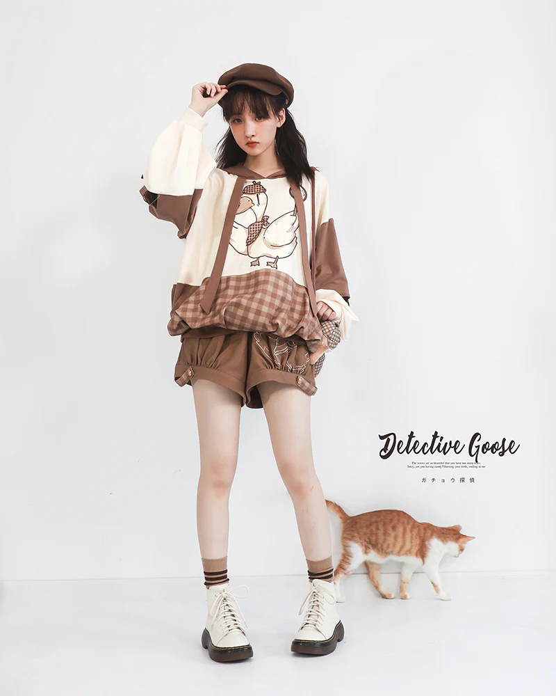 Piggy Bun - Famous Detective Goose - Retro Lolita Hoodie - Image 5