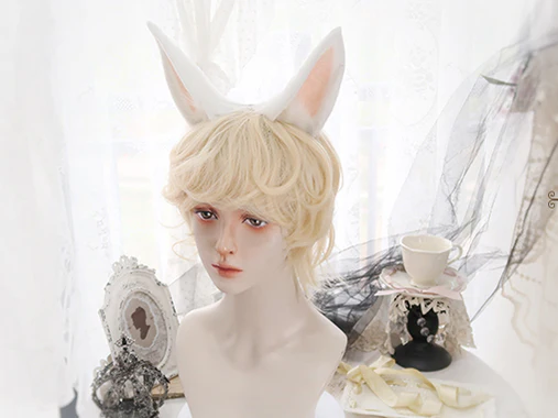 Lolita Short Curly Wig Pale Gold Air Bangs - Image 9