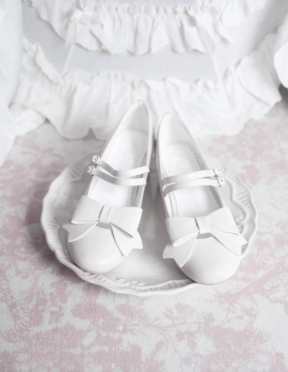 MODO - Apple Candy - Pointed Toe Lolita Shoes, Low Block Heel - Image 12