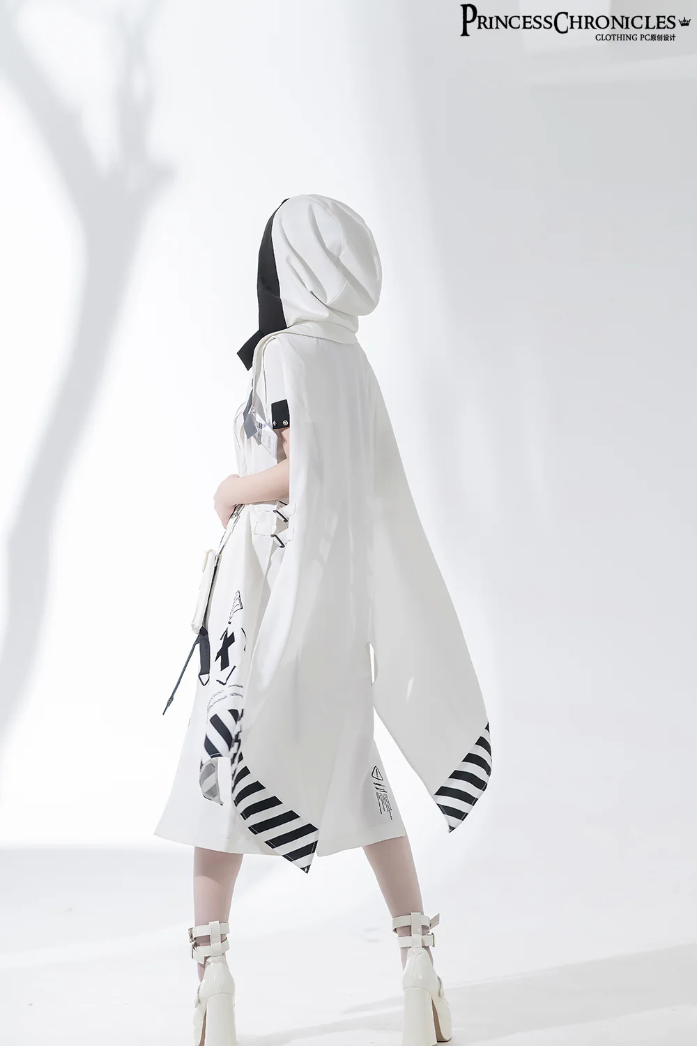 Dry sea and Ashlar - Techwear-inspired White Cloak Set - Image 6