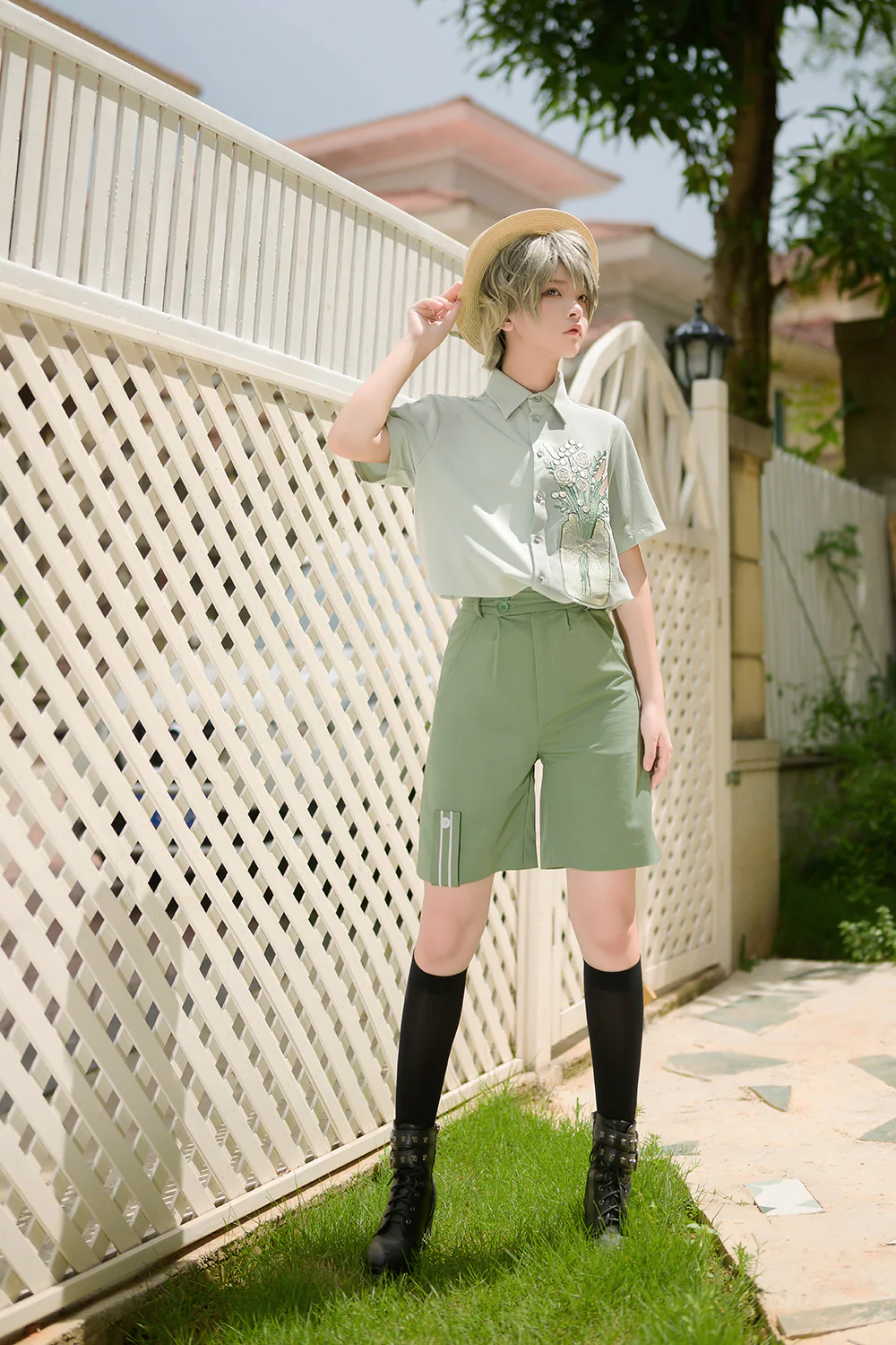 Limited Flowering Time - Retro Green Flower Embroidery Shirt - Image 16