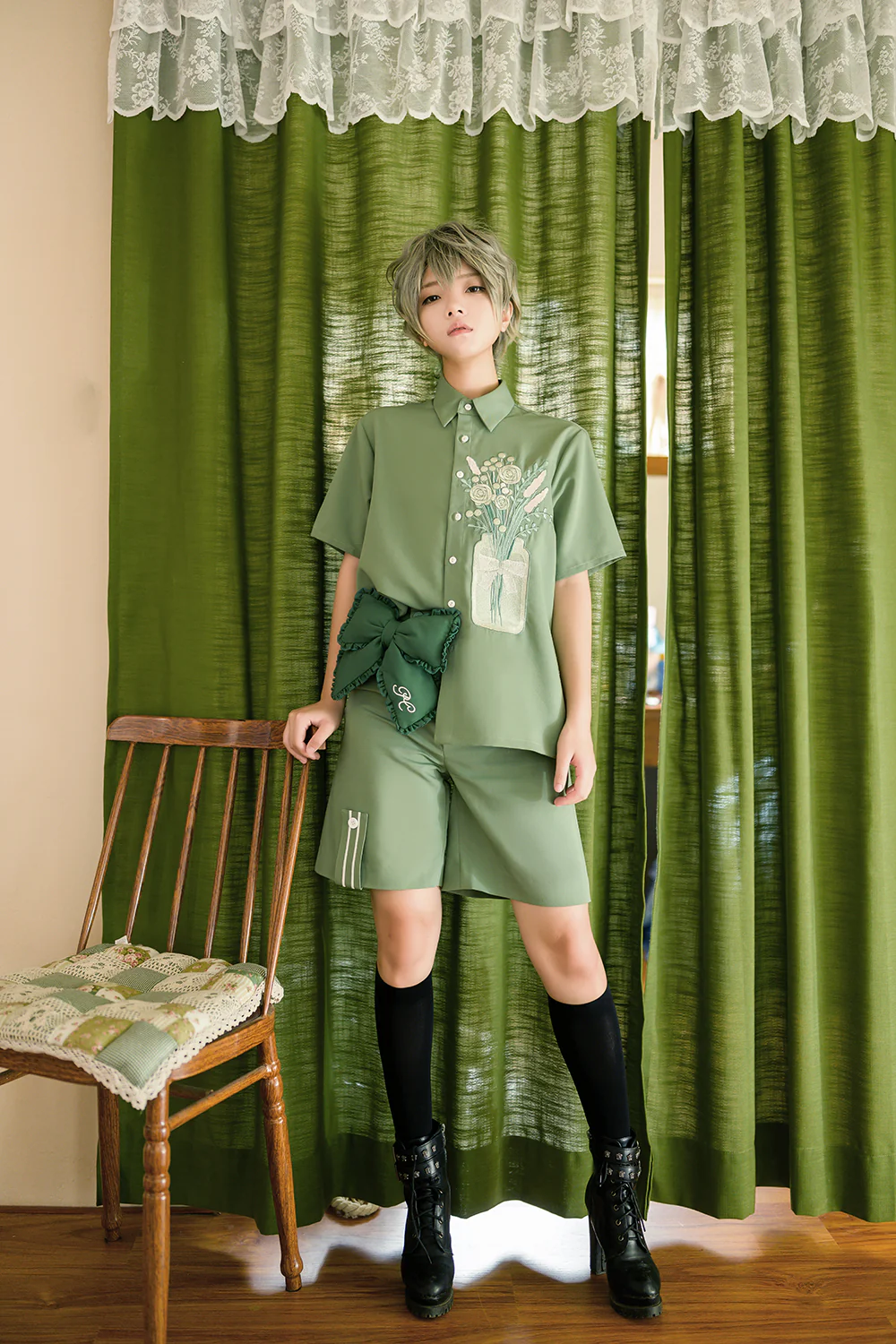 Limited Flowering Time - Retro Green Flower Embroidery Shirt - Image 9