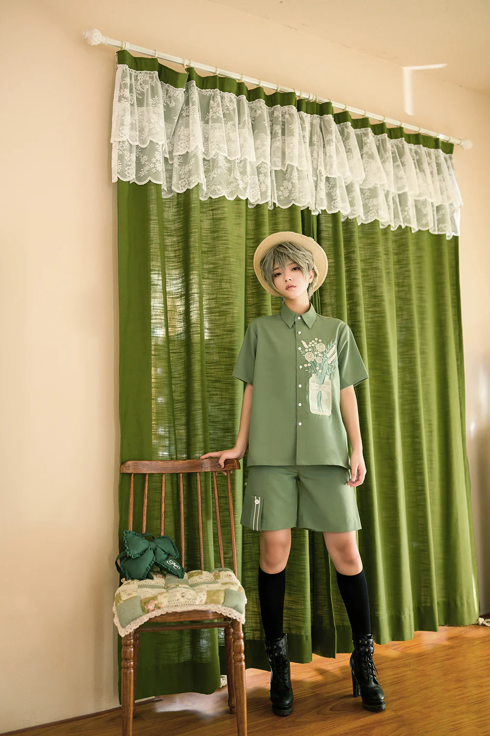 Limited Flowering Time - Ouji Lolita Green Prince Shorts - Image 2