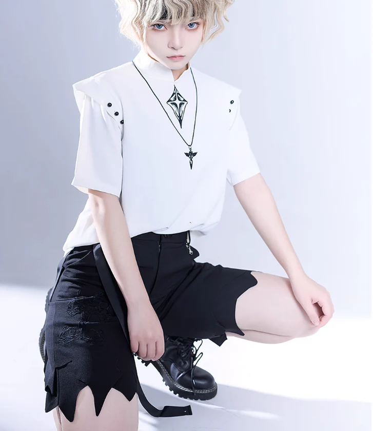 Ouji Lolita Irregular Hem Black Shorts - Image 8