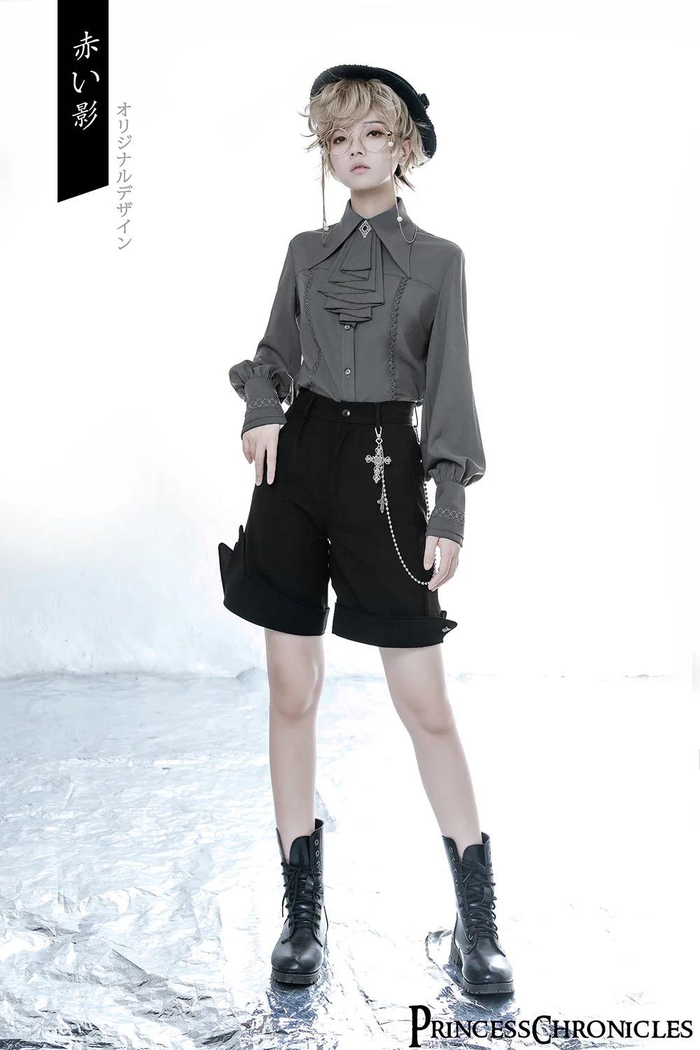 Red Shadow - Retro Black Ouji Fashion Shorts - Image 3