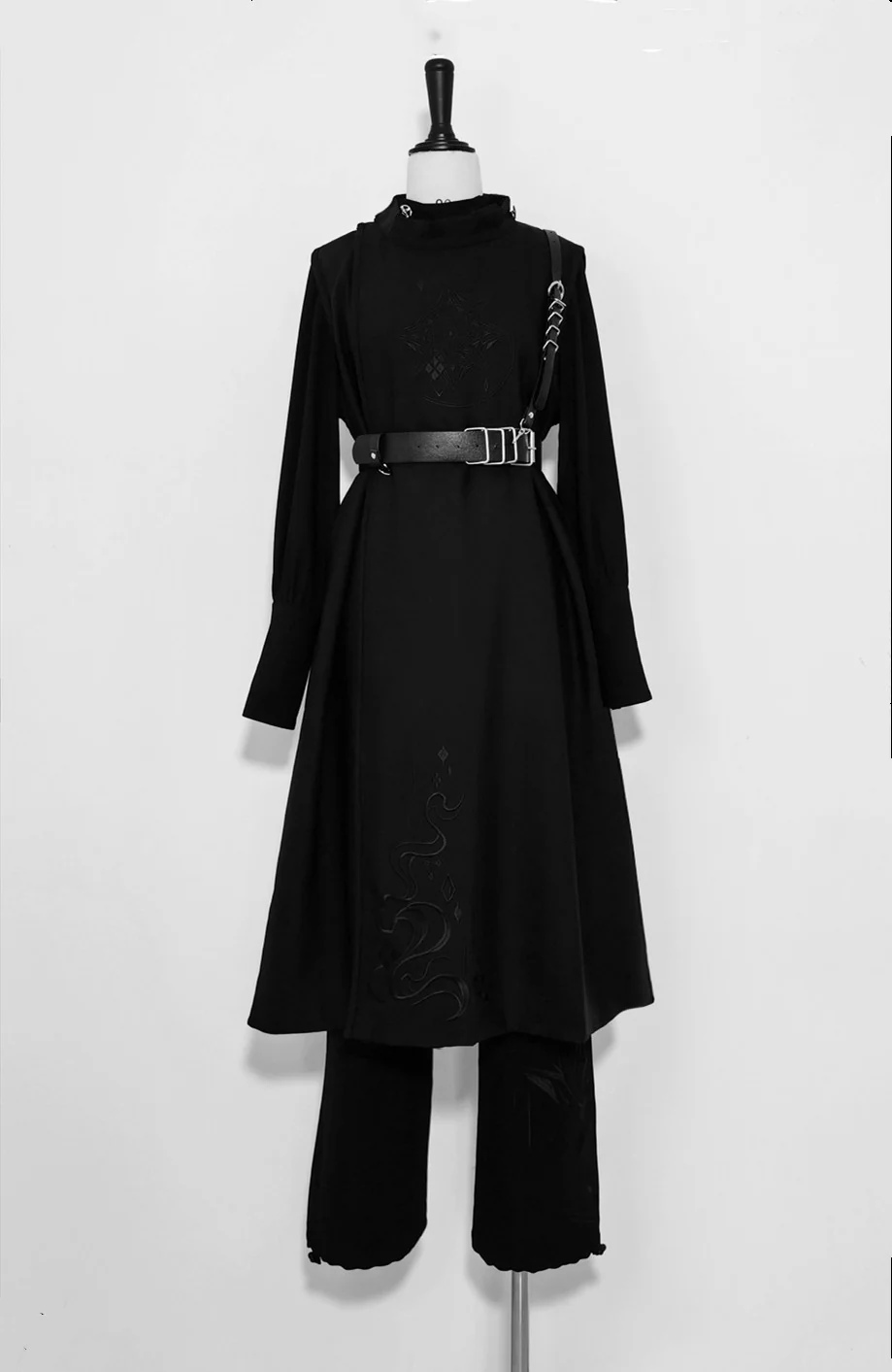 The Stars Change - Sleeveless Ouji Lolita Long Coat - Image 7