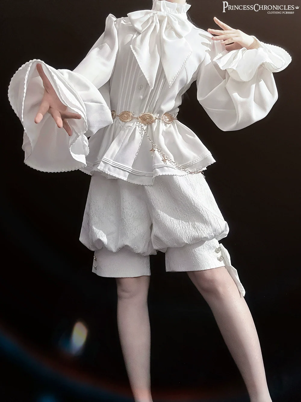 Rabbit Hunting White Moonlight - Retro Ouji Lolita White Vest - Image 10