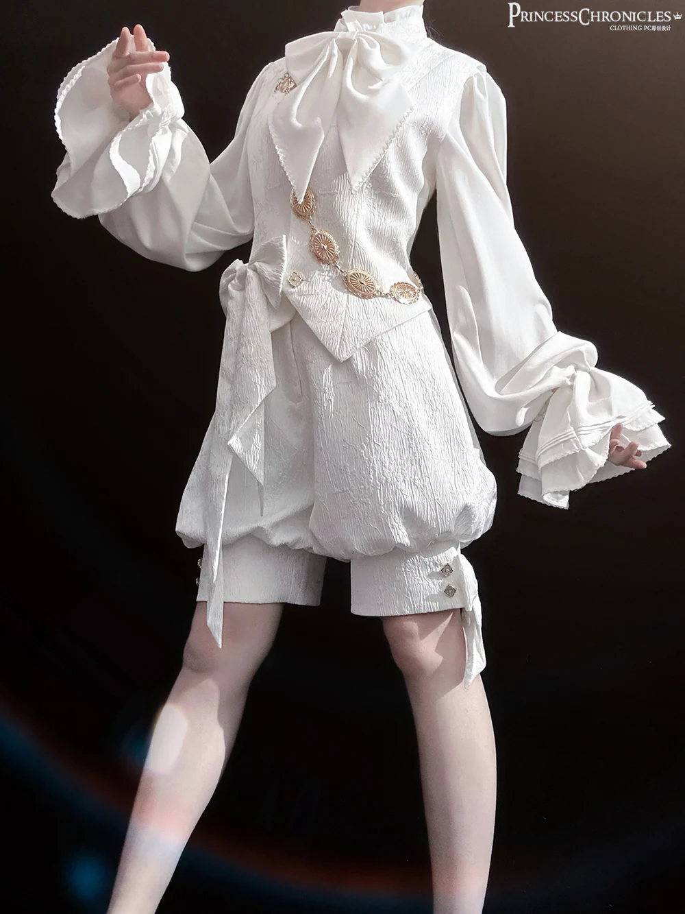 Rabbit Hunting White Moonlight - Retro Ouji Lolita White Vest - Image 7