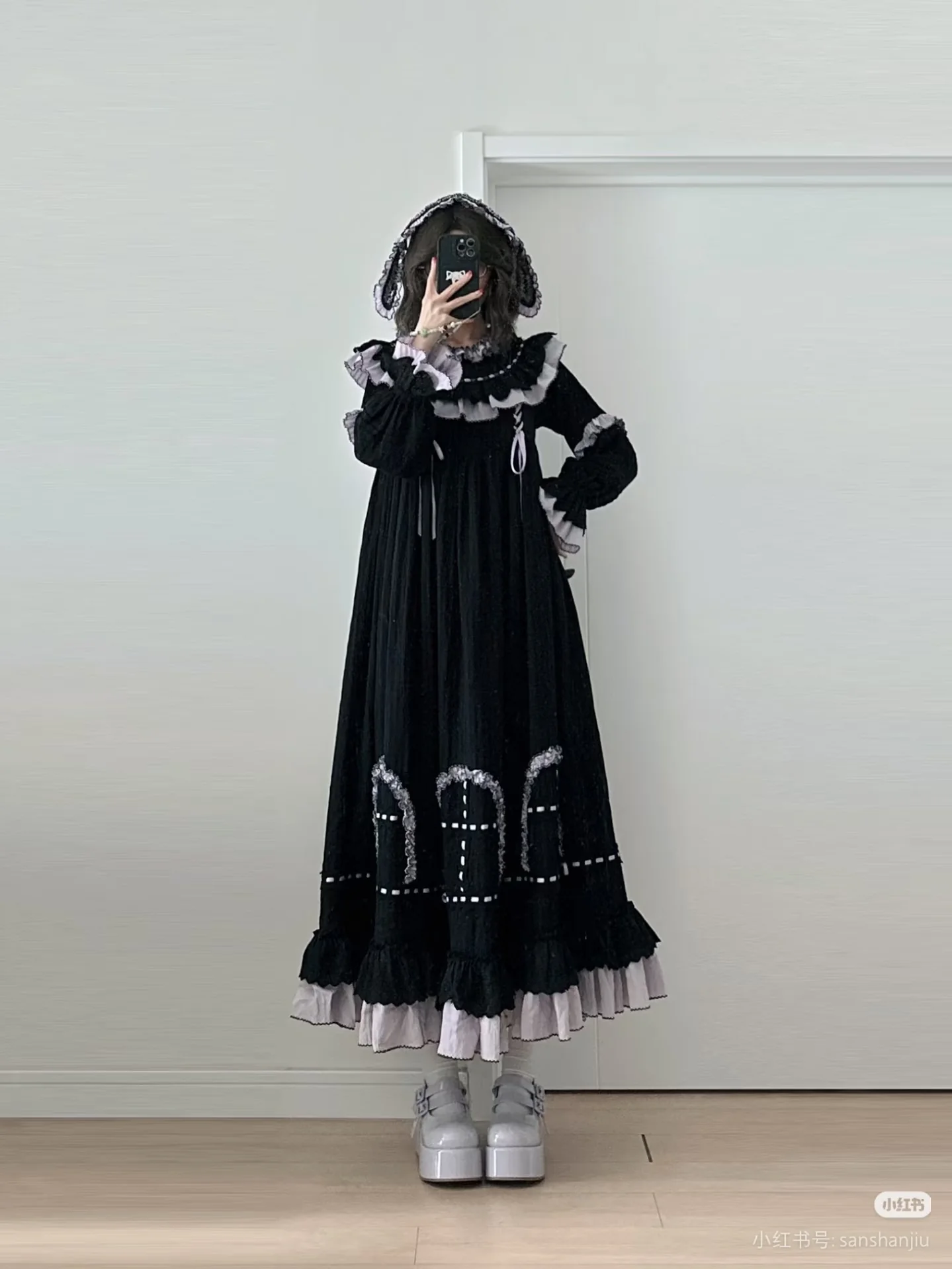 Sanshanjiu - Witch Lilith - Ruffled Collar Gothic Lolita OP, Witch Hat - Image 9