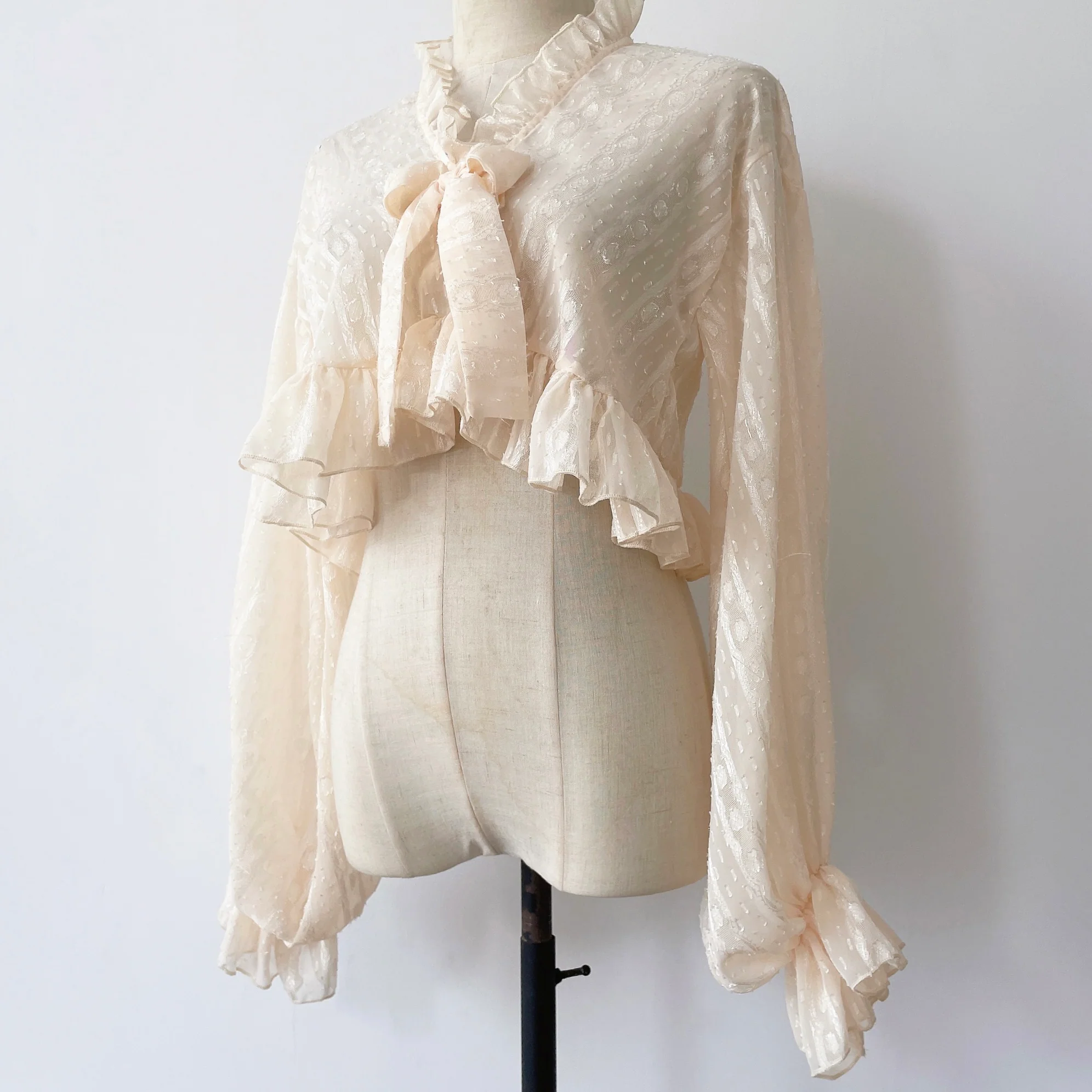 Chiffon Puff Sleeve Lolita Cardigan - Image 3