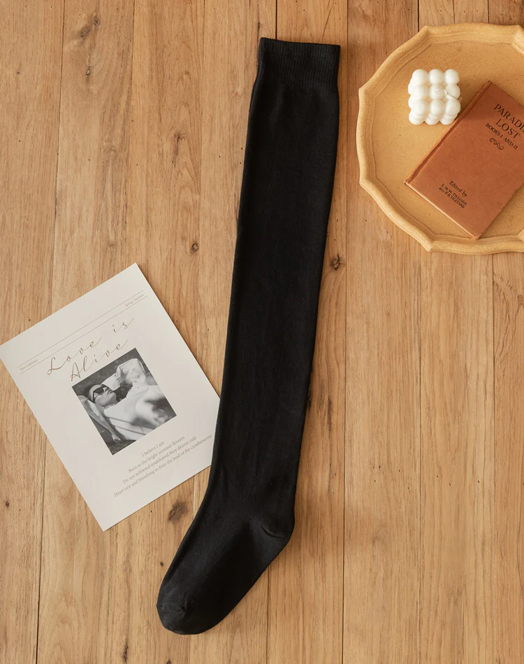 Spring and Autumn Lolita Cotton Knee Stockings - Image 7