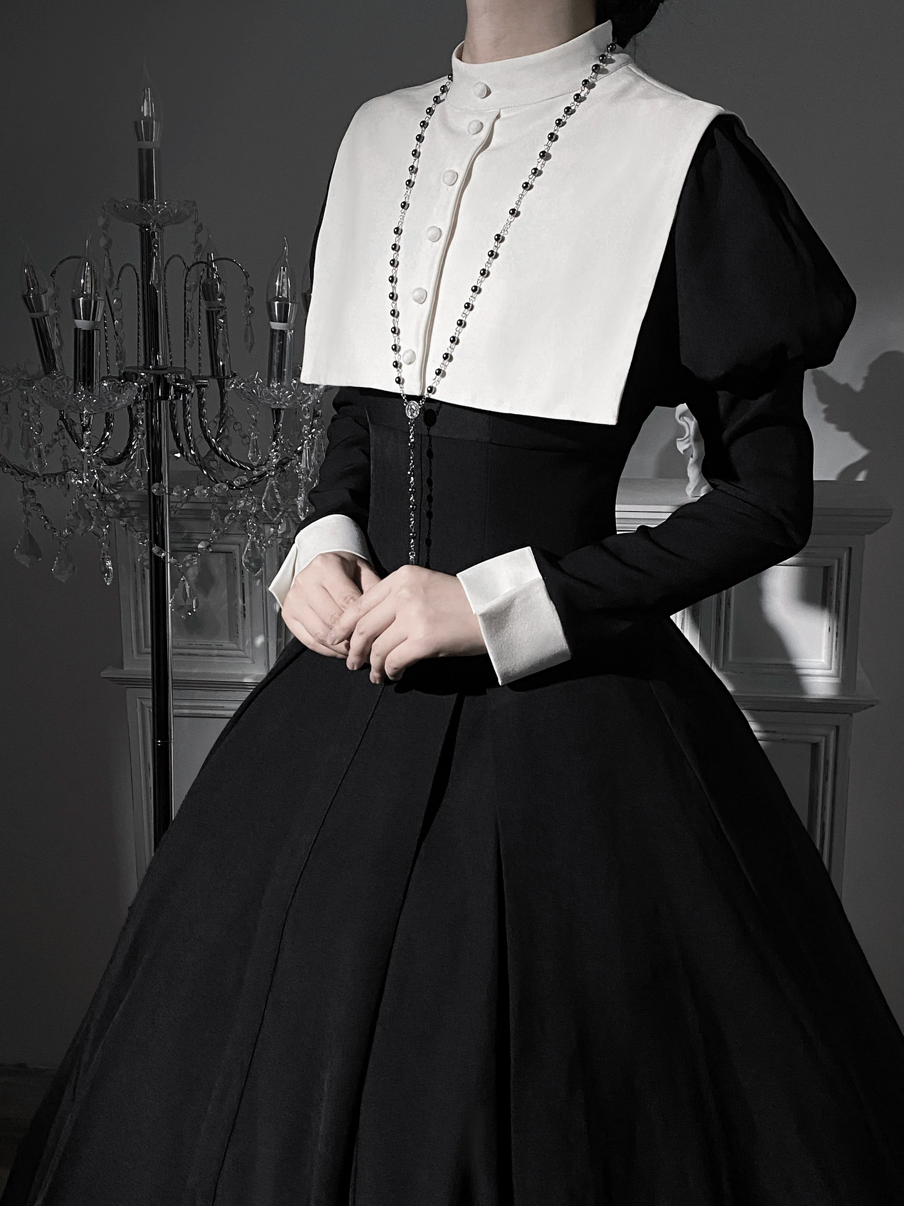 Divine Chastiser - Streamlined Gothic Lolita OP, Juliet Sleeves - Image 7