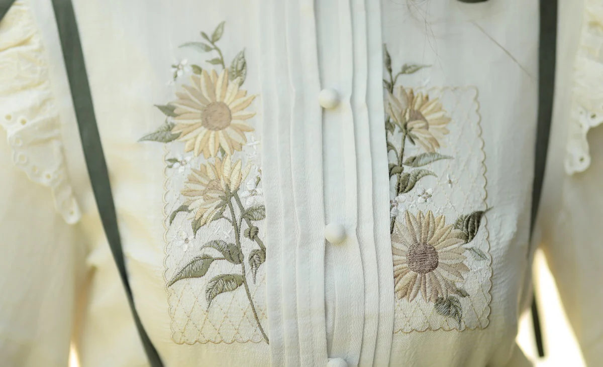 Meow Jun - Sunflower Appointment - Chinese Style Skirt and Blouse - Image 30