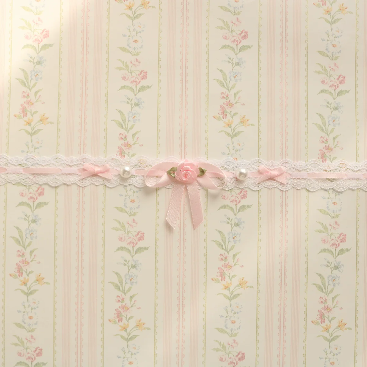 Creamy Bubbles - Sweet Lolita Choker Vintage Lace Rose Handmade Necklace - Image 21