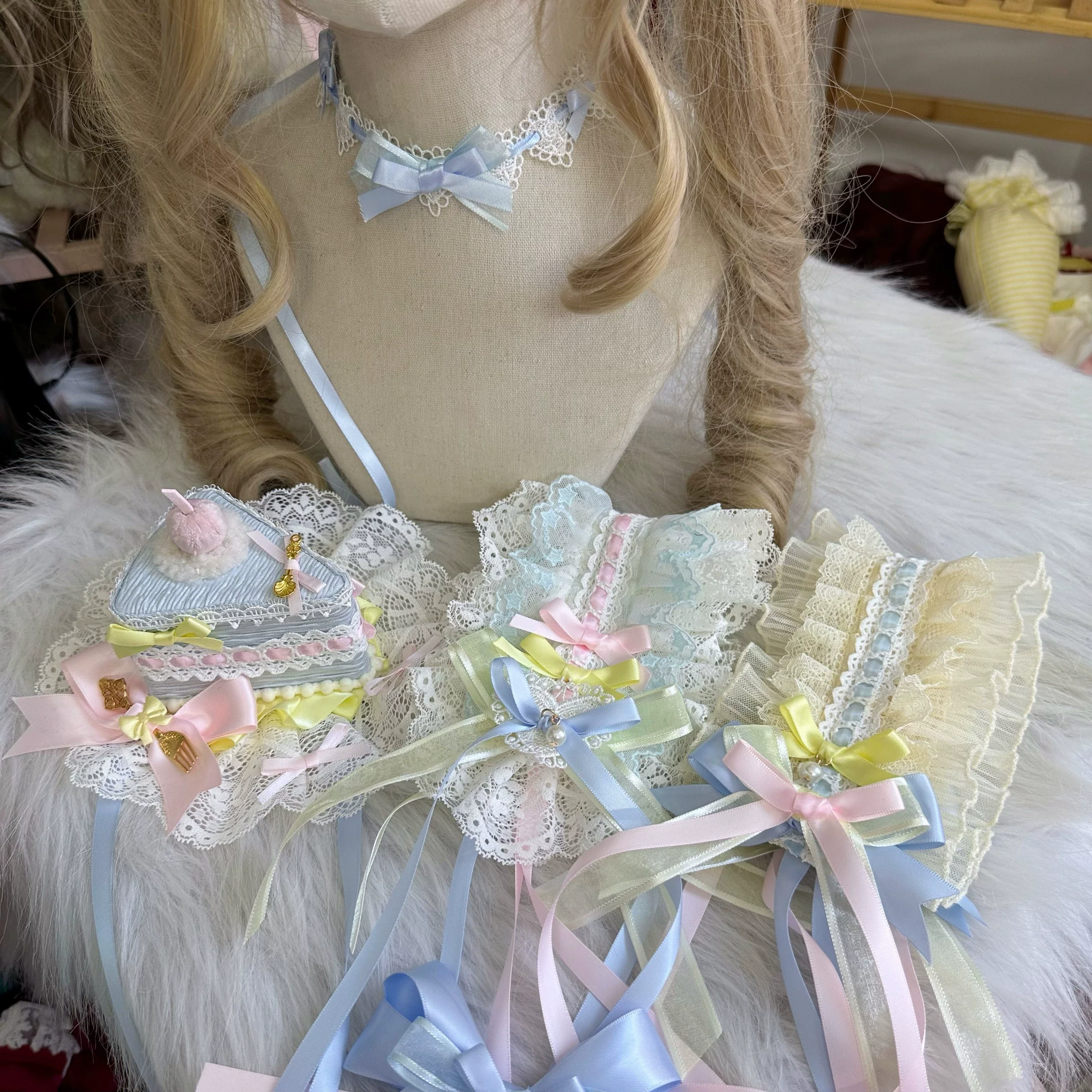 Sweet Lolita Headdress, Bow and Lace Decoration - Image 13