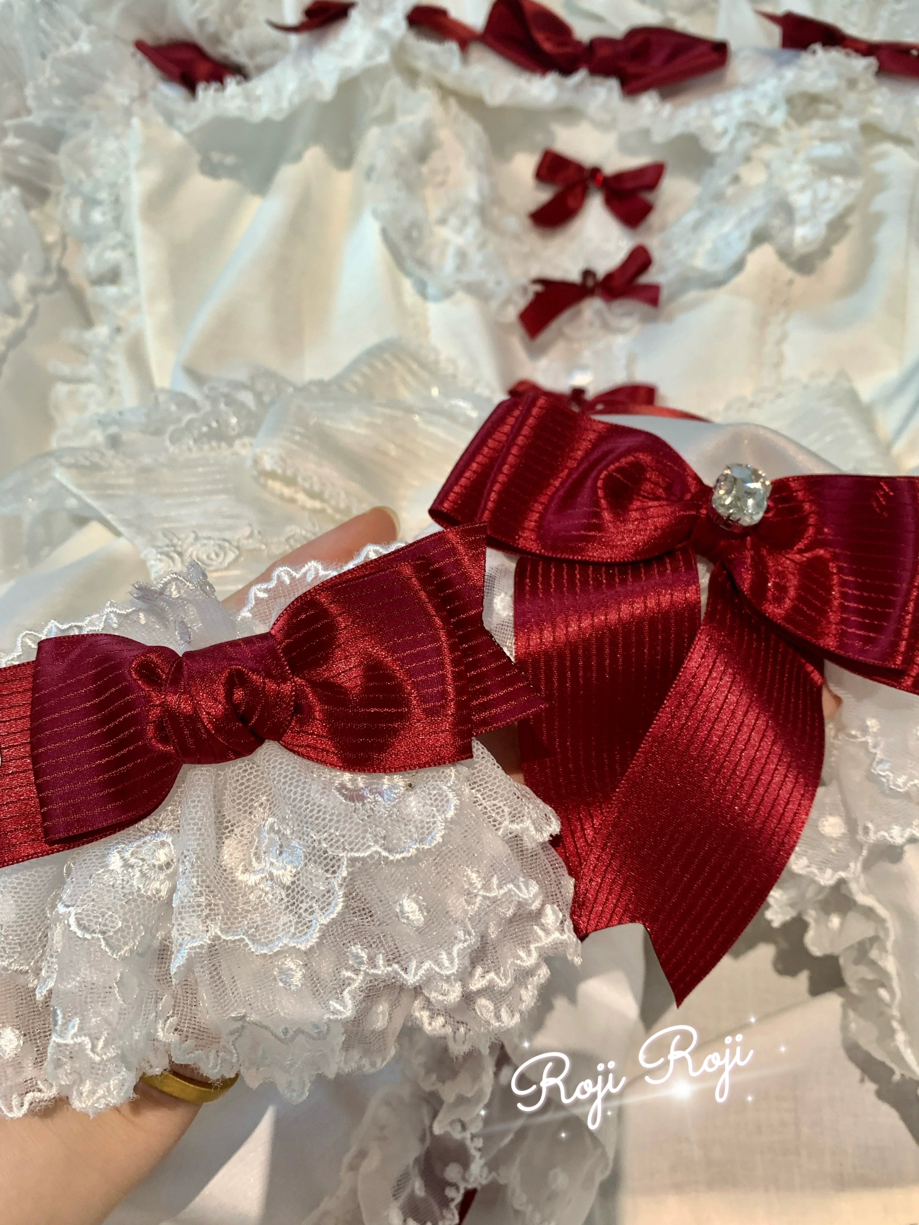 Roji Roji - Sweet Lolita Lace Bow Cuffs, Elastic Wrist - Image 11