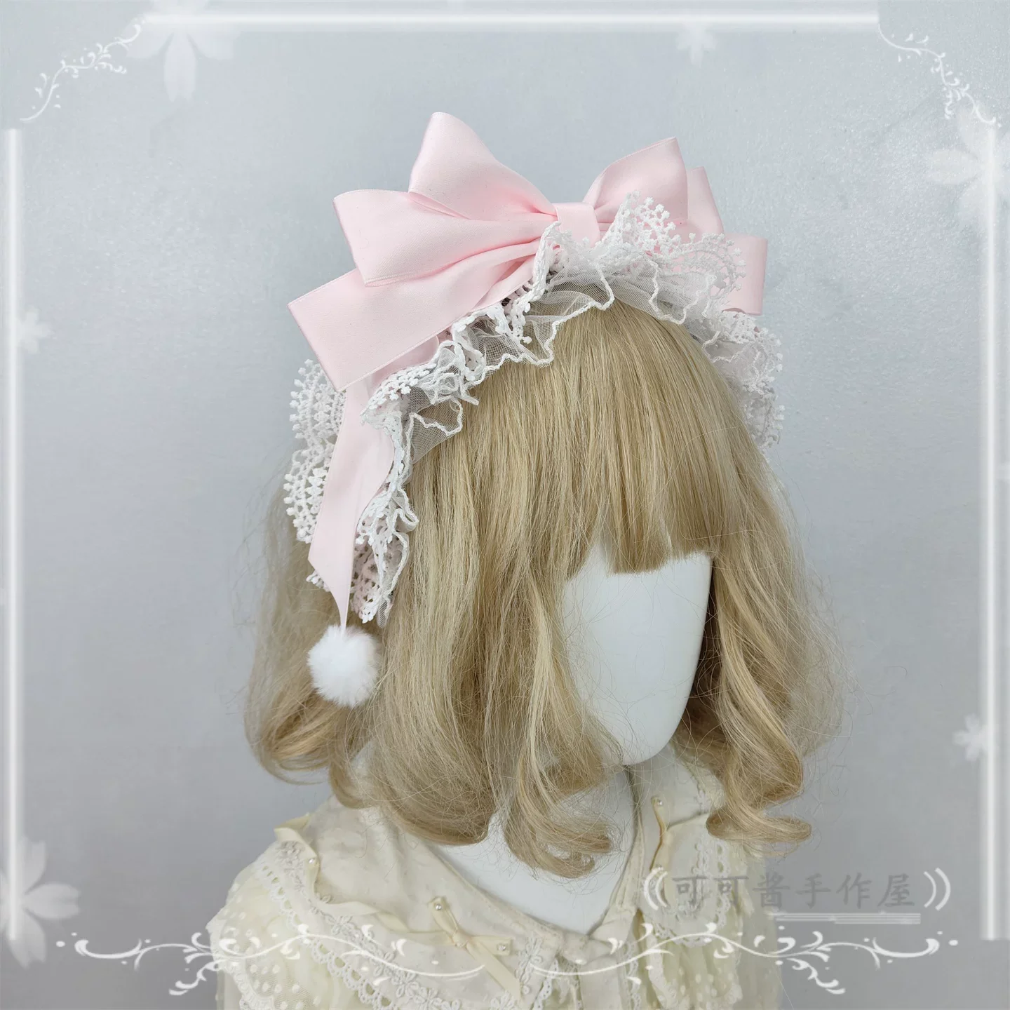 Sweet Lolita Lace Bowknot KC, Pom-pom Accent - Image 4