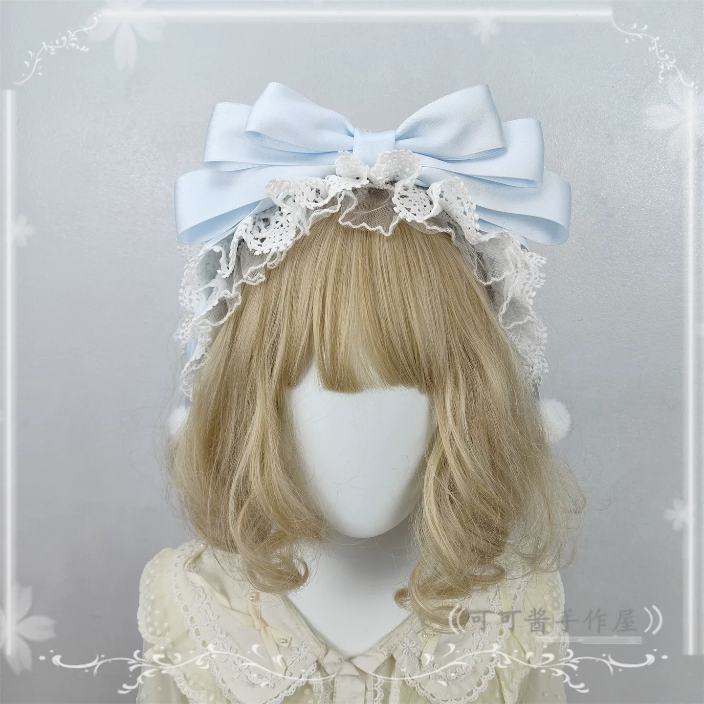 Sweet Lolita Lace Bowknot KC, Pom-pom Accent - Image 9