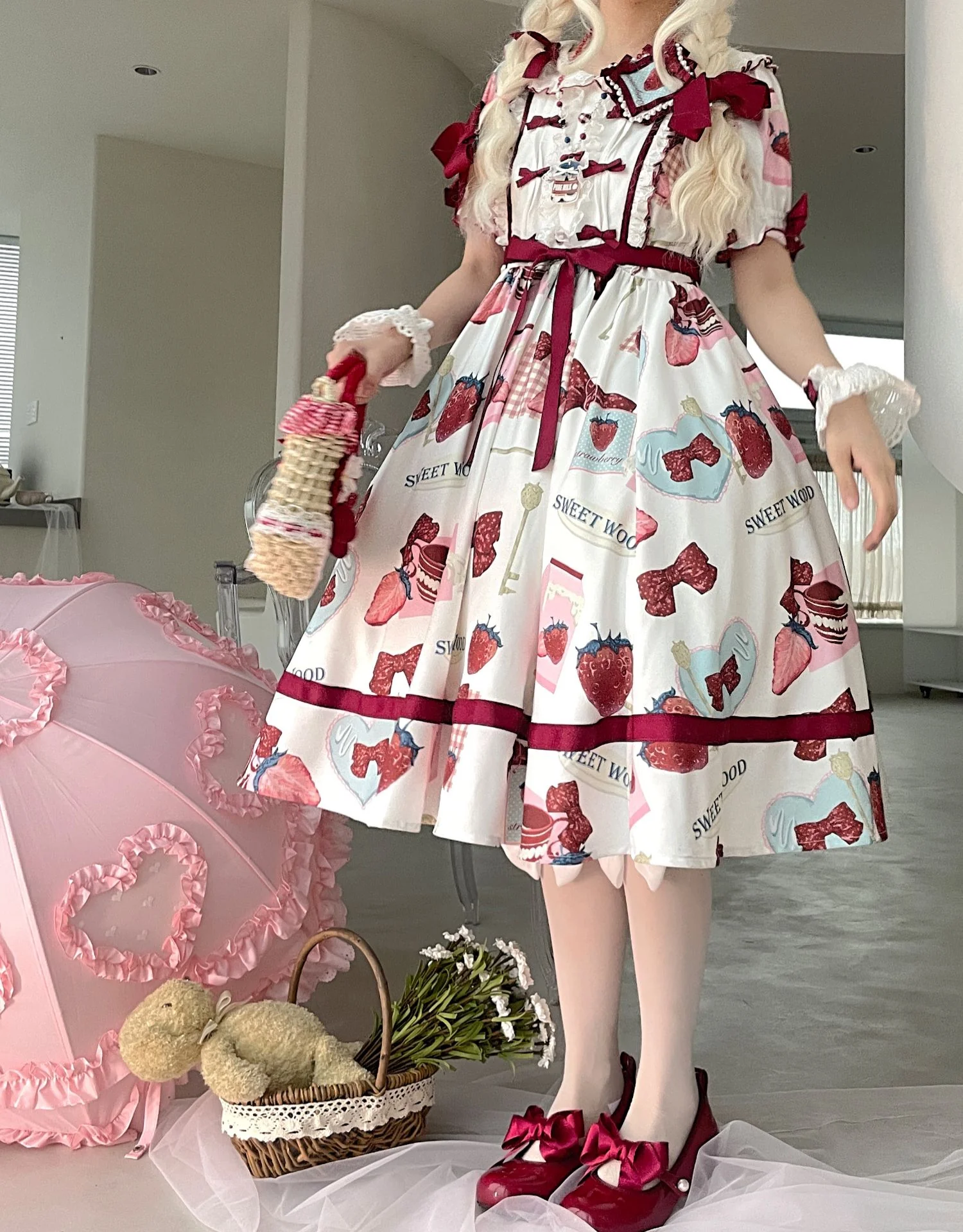 Betty Baby Sweet Lolita OP Dress - Image 18