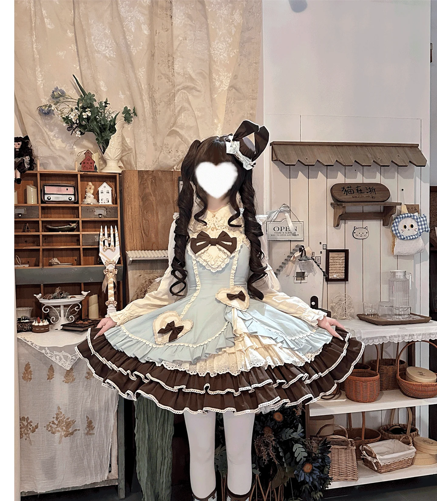 Cream Bud - Tiered Hem Old School Lolita JSK, Side Opening - Image 20