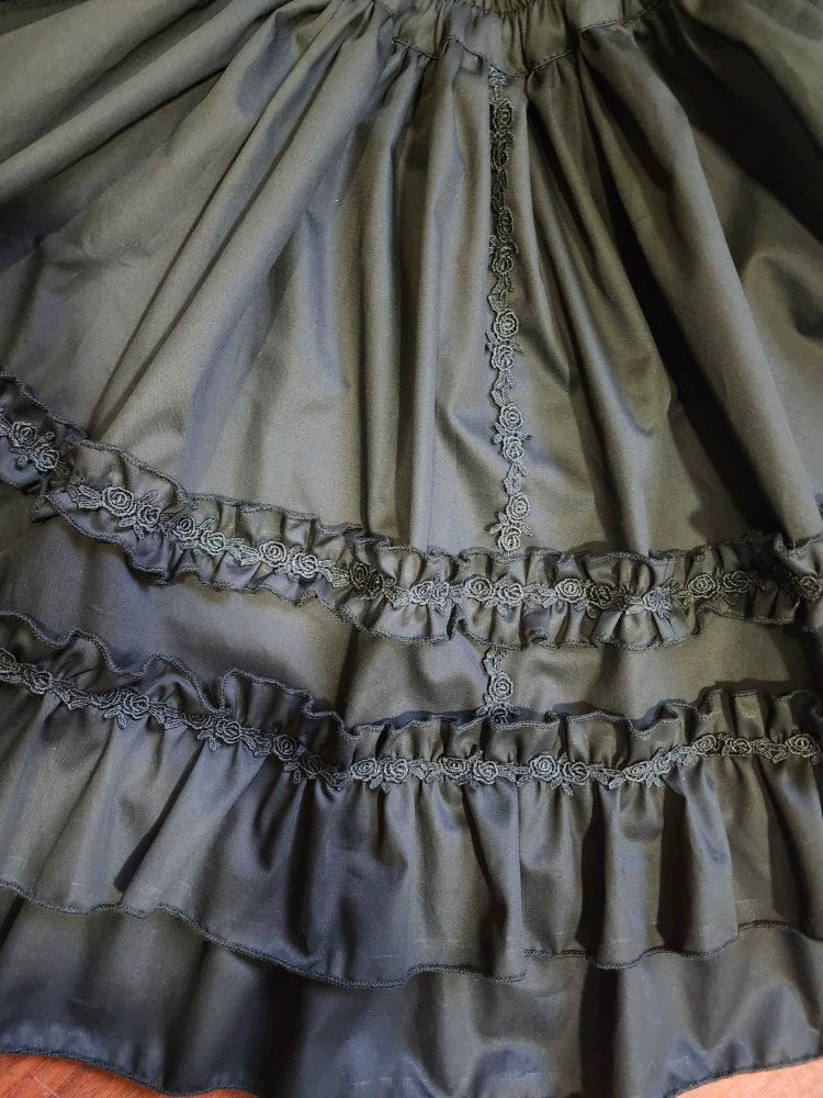 Cotton Lolita Embroidered Petticoat, Rose Hem - Image 5