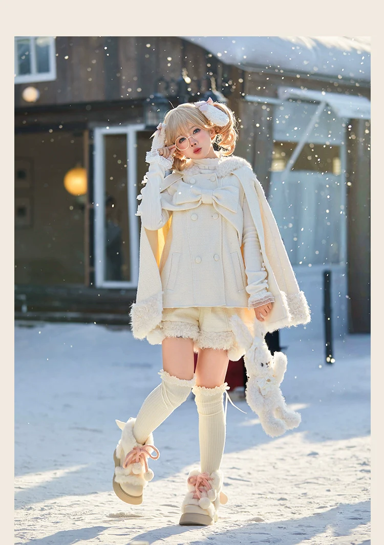 Rabbit & Bear - Winter Kawaii Lolita Cape and Shorts - Image 10