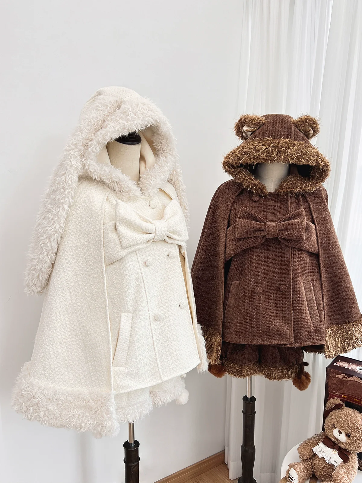 Rabbit & Bear - Winter Kawaii Lolita Cape and Shorts - Image 23