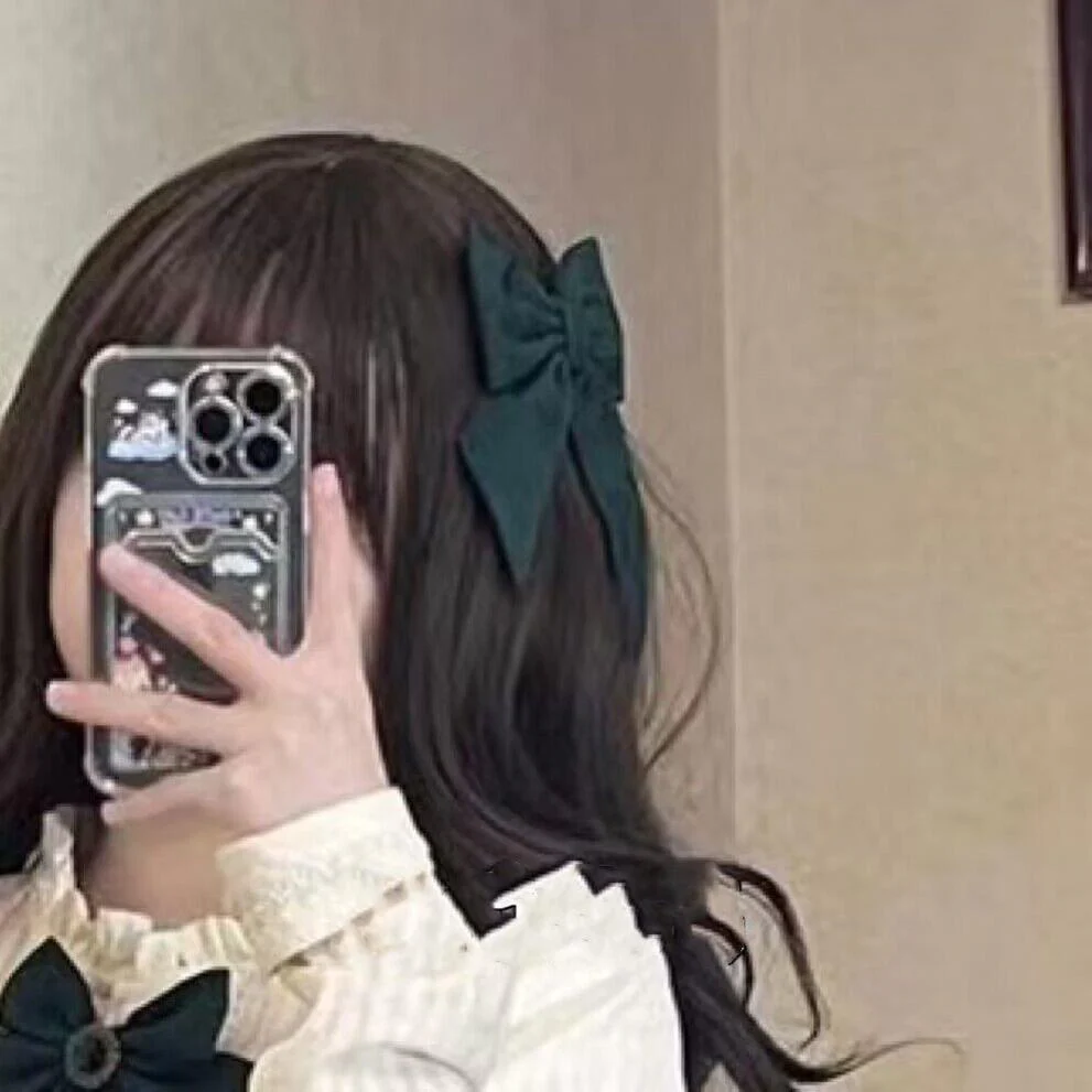 Worthy Girl - Lolita Bow Clip and Black Top Hat - Image 10