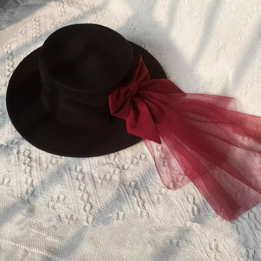 Worthy Girl - Lolita Bow Clip and Black Top Hat - Image 12