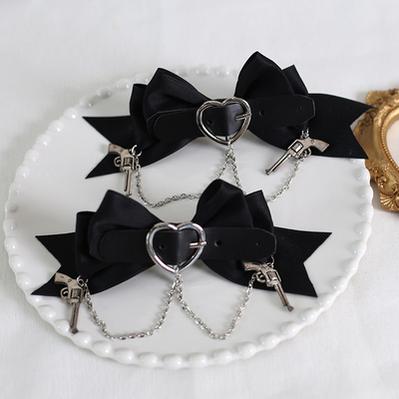 Xiaogui - Dark-themed Gothic Lolita Heart Hair Clips - Image 2