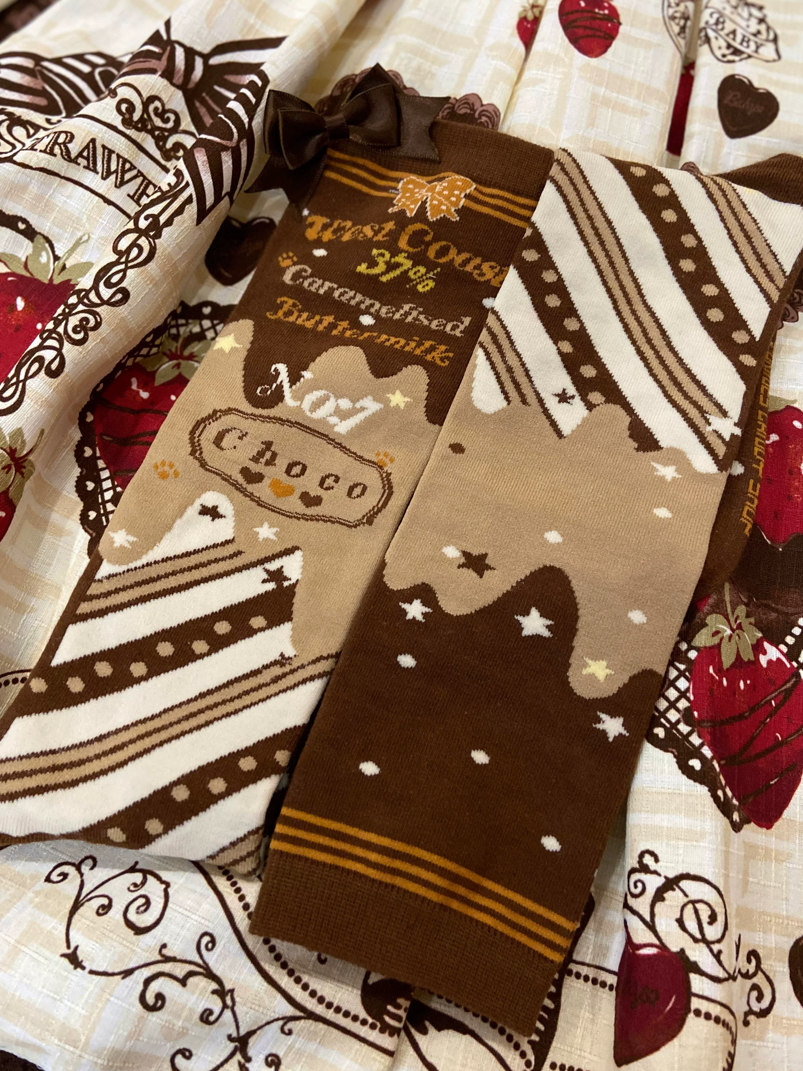 Kawaii Lolita Chocolate Color Cotton Socks - Image 3